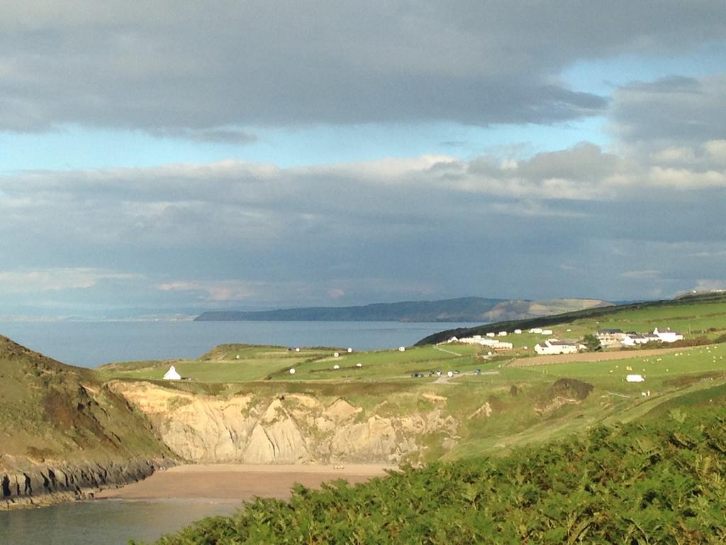 Llety Teifi Guesthouse Cardigan Exterior photo